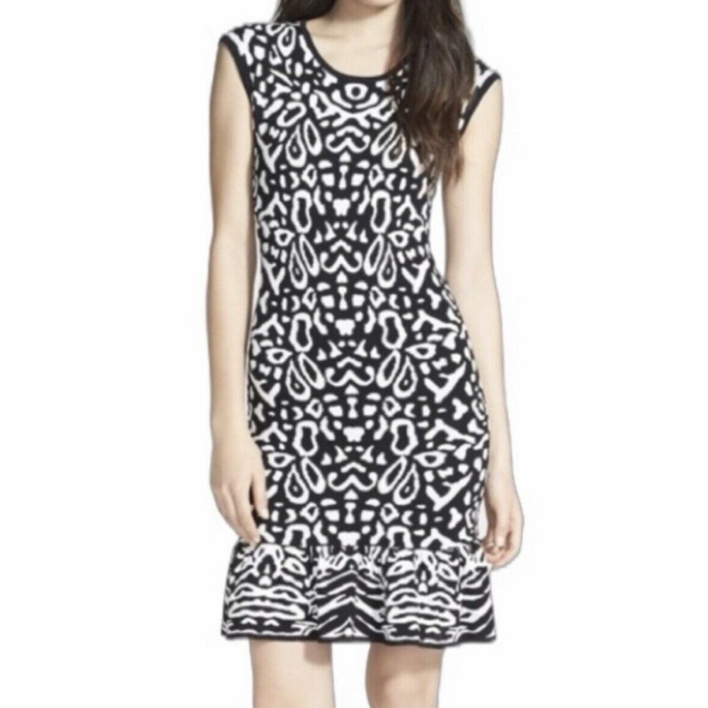 Felicity & Coco Nordstrom Black White Selia Dress
